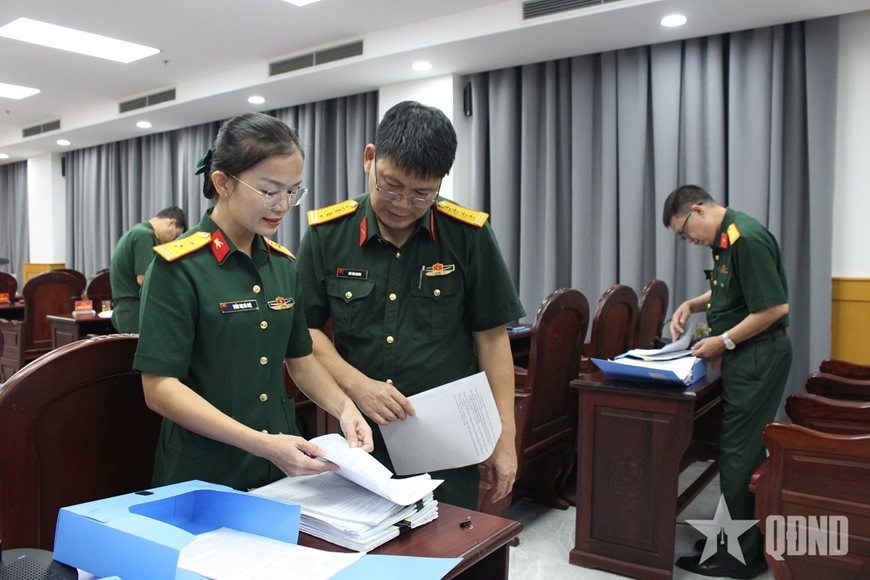 Kiểm tra công tác tiêu chuẩn, đo lường, chất lượng và đăng kiểm quân sự tại Quân khu 5